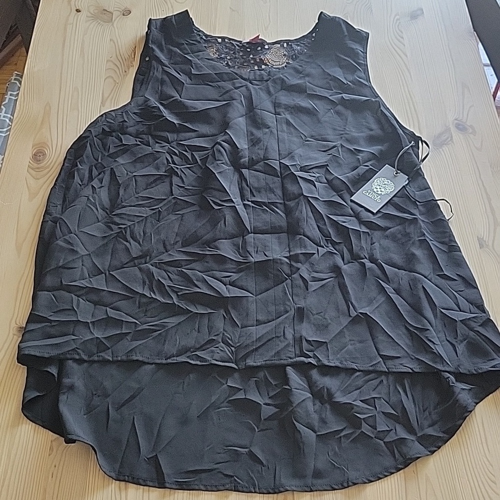 NWT VINCE CAMUTO Sleeveless Top L